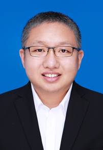 說(shuō)明: C:\Users\Administrator\Desktop\2021年11月份邀請(qǐng)報(bào)告信息\張慶瑞照片.jpg